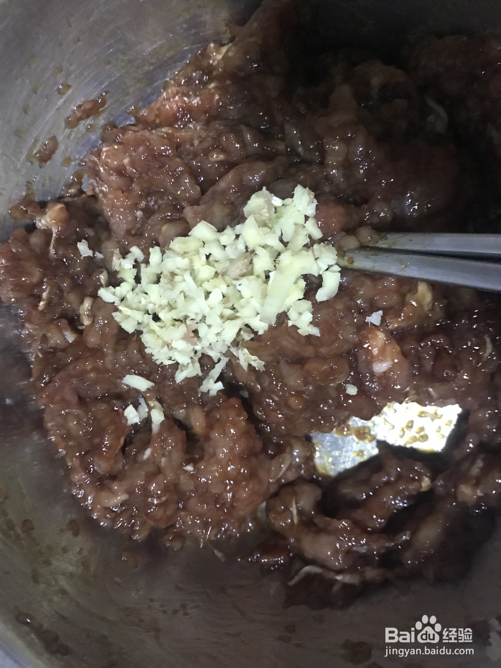 怎么做猪柳蛋汉堡?