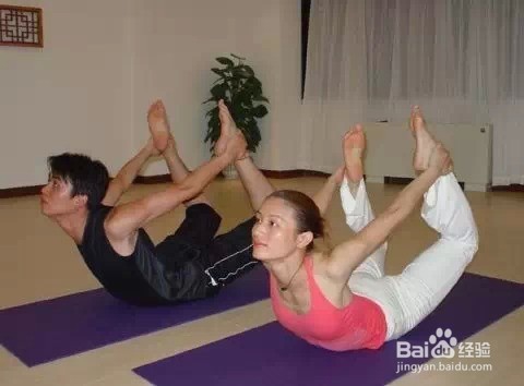 简单的瘦身瑜伽,小胖纸们快练起来