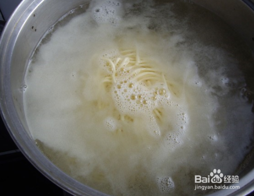 肉沫炸酱面的做法