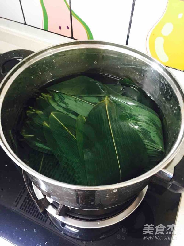 第一次尝试传统豆沙粽子