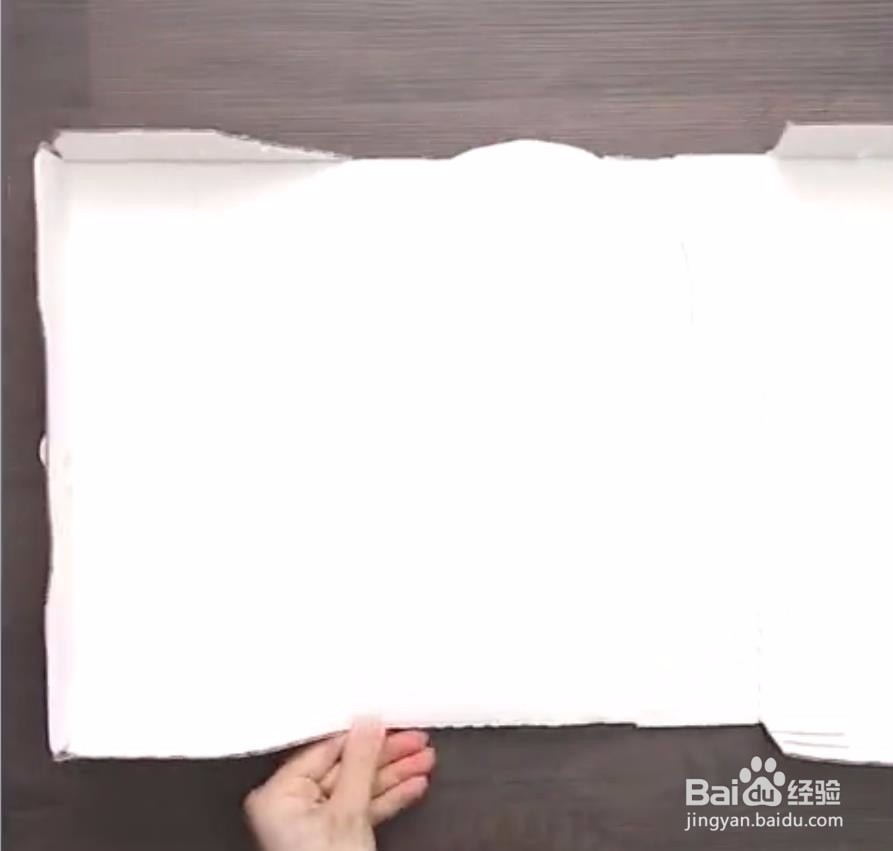 披萨盒也有大用处，披萨盒秒变临时画架！