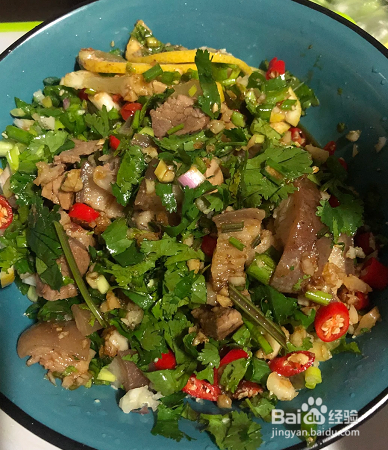 解腻又好吃的酸辣肘子