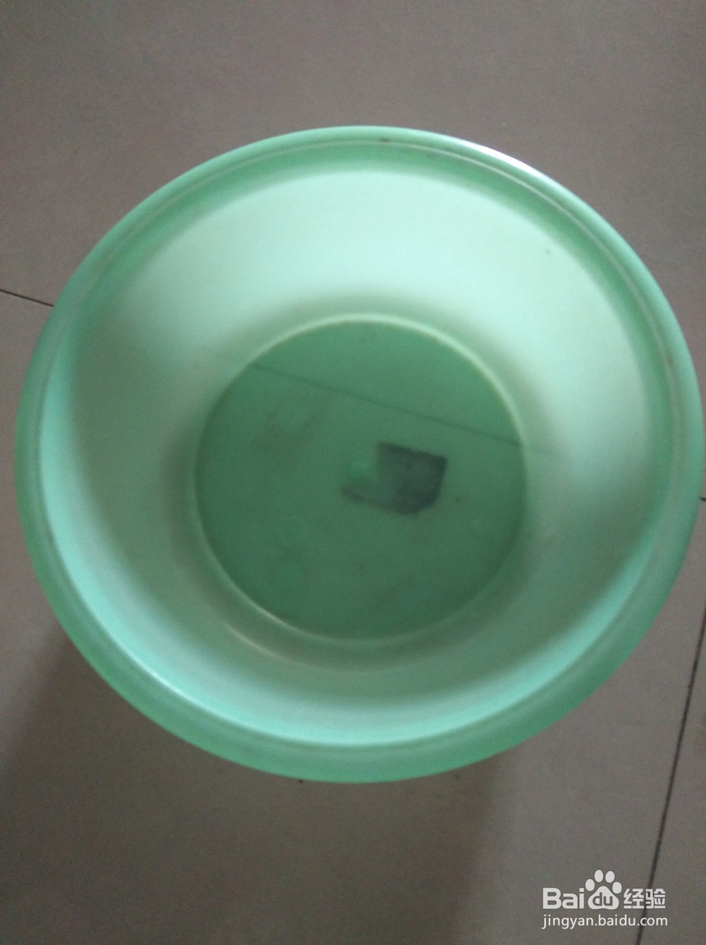 运动鞋带弹性的料子刷完后变黄了怎么办