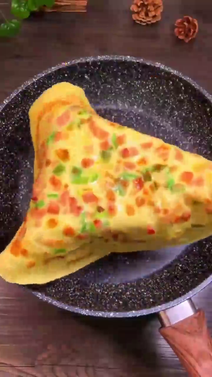 如何制作好吃的鸡蛋饼？