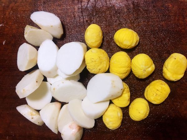 枸杞板栗蒸芋艿