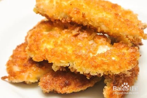 如何制作面包糠香酥鸡肉