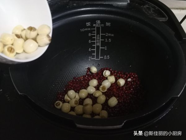红薯莲子红豆汤