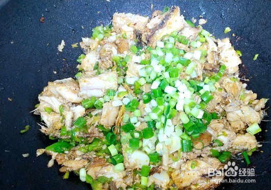 辣椒炒鱼渣的做法