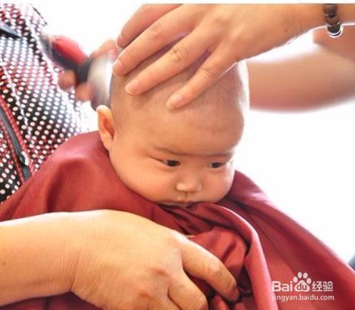 自己给孩子理发的注意事项