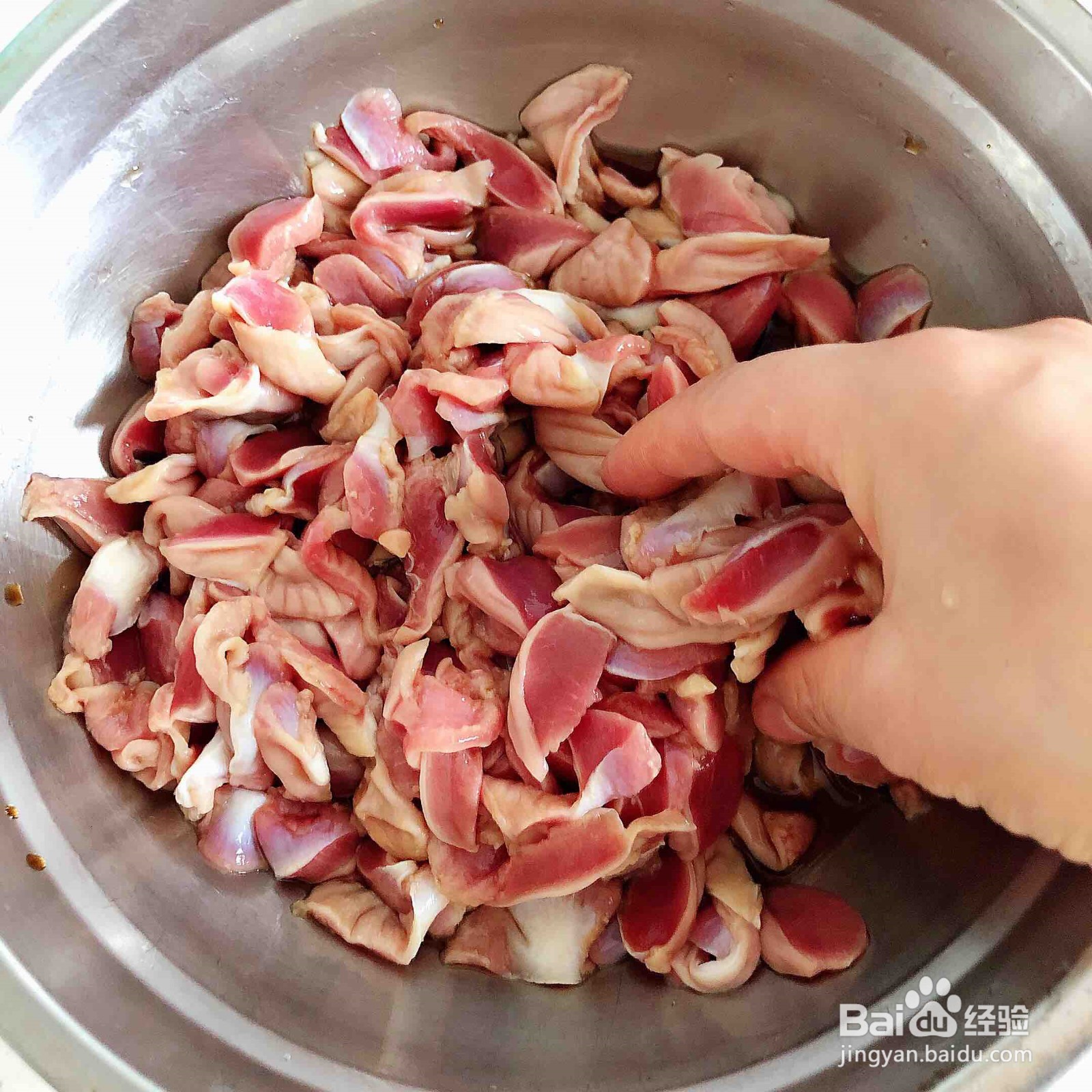 家常青椒炒鸡胗