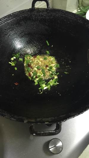怎样判断牛蛙熟了