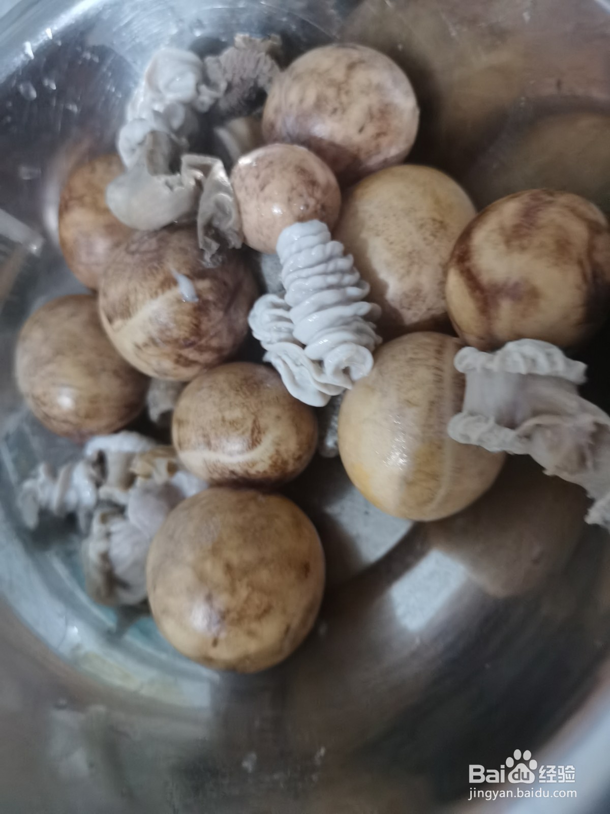 如何炒鸡内蛋和蛋肠?