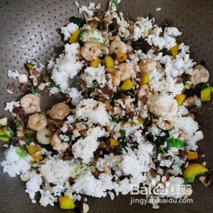 南瓜里面蒸米饭的做法