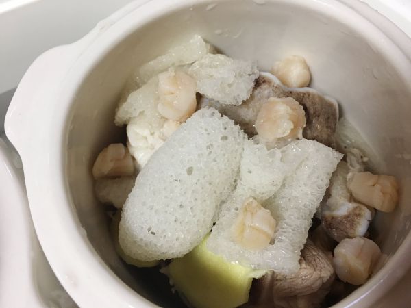 竹荪干贝排骨汤