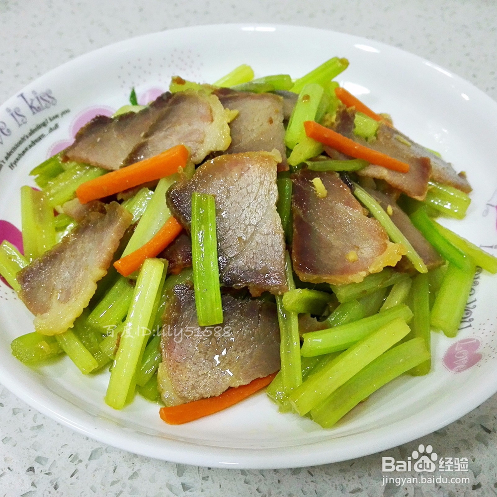 芹菜怎么炒又脆又嫩 芹菜炒腊肉的做法