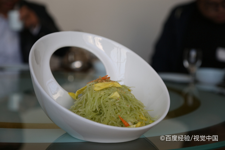 菊花泡水的作用