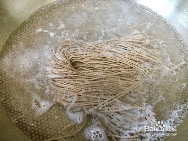 多彩荞麦冷面怎么做