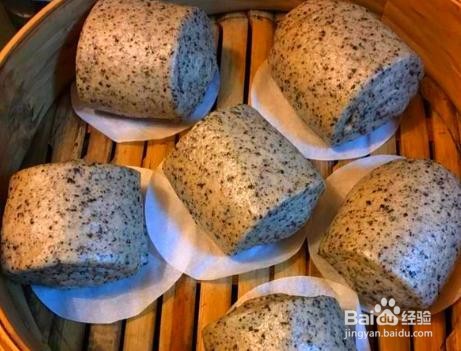 黑芝麻牛奶馒头