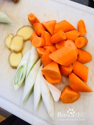 乌鸡花胶靓汤怎么做