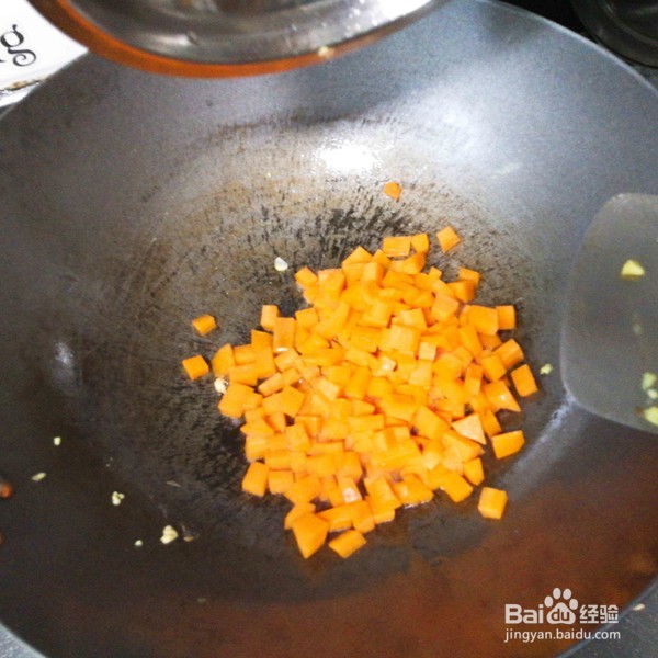玉米炒饭的做法