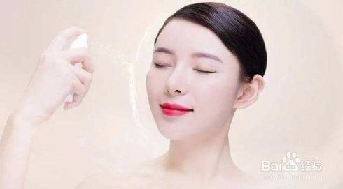 皮肤干燥脱皮怎么办