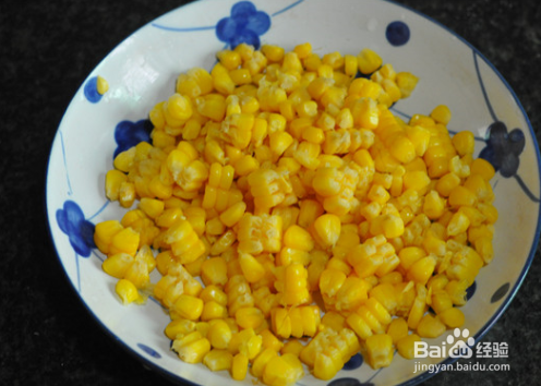 青辣椒炒玉米的做法