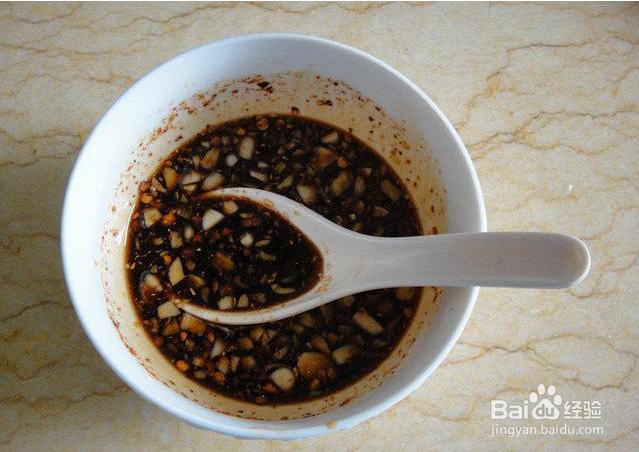 怎样做一道凉拌黄瓜菜？