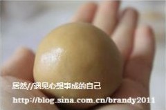广式白莲蓉月饼