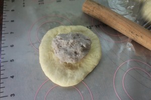 芋泥小餐包的做法