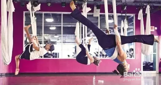 女星最受欢迎项目，不能错过的空中瑜伽！