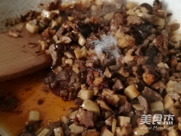 香菇牛肉酱的做法
