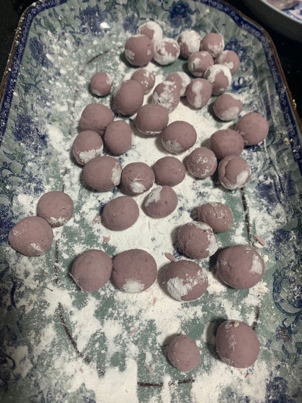 椰汁芋圆香芋西米露