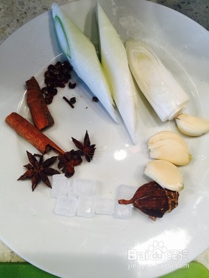 正宗红烧鸡翅的做法