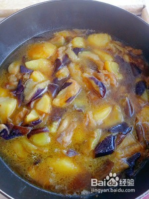 养生食补土豆炖茄子的做法