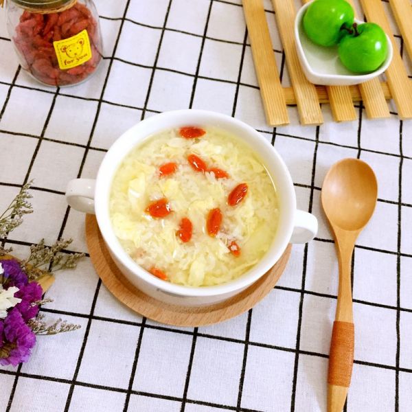 红糖酒酿蛋花汤