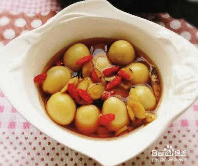 冬天,女人要多喝此汤冬天!当归鹌鹑蛋汤更养人