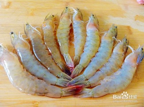 【怡汝私房节日宴客菜】简单美味蒜香蒸大虾