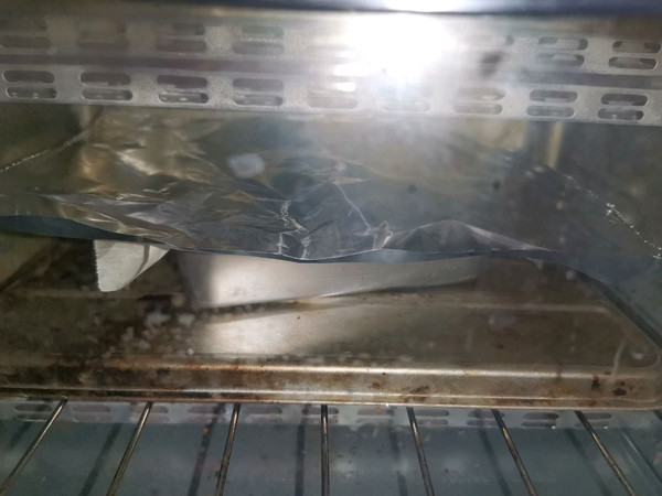 全麦香葱肉松面包