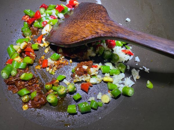 鱼香肉沫茄子煲