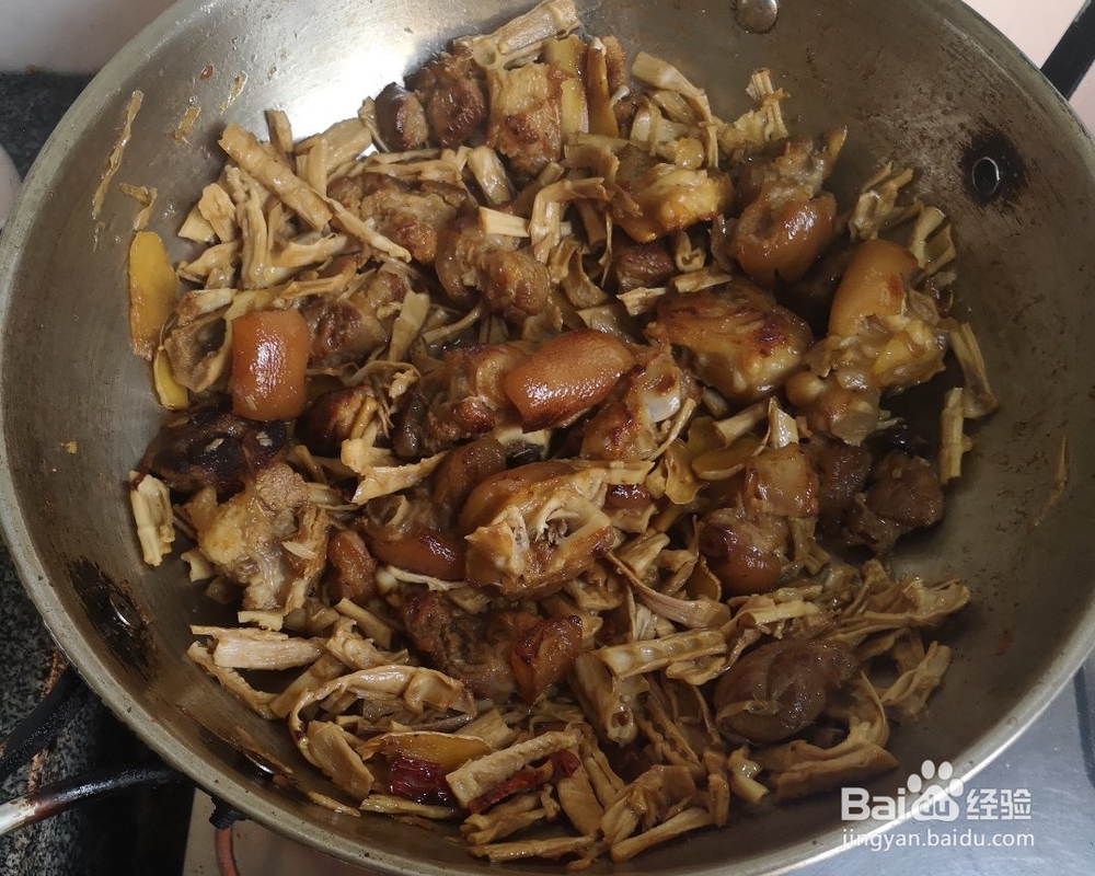 宝宝也爱吃的笋干猪脚