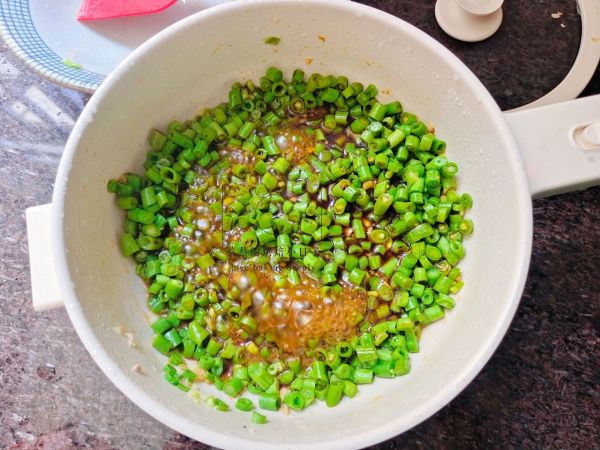 鸡胸肉豆角荞麦面
