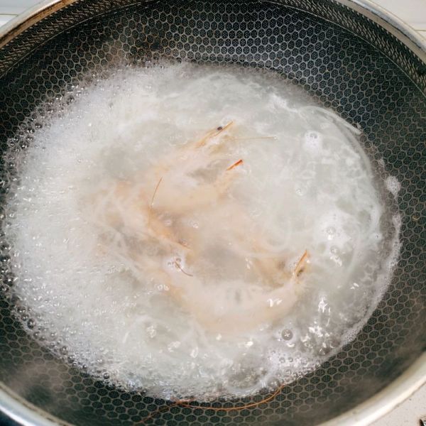 番茄浓汤螺蛳粉