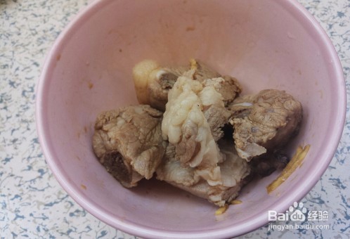 排骨焖饭怎么做入味？怎么做更好吃？