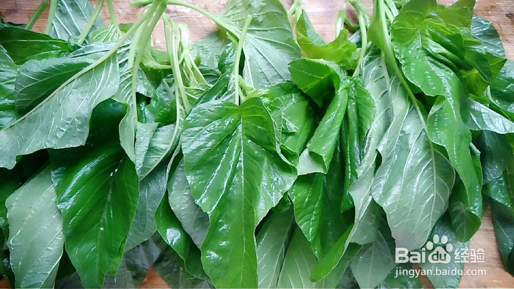 新手简单做鸡肉苋菜面条