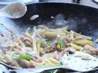 三丝炒肉的做法
