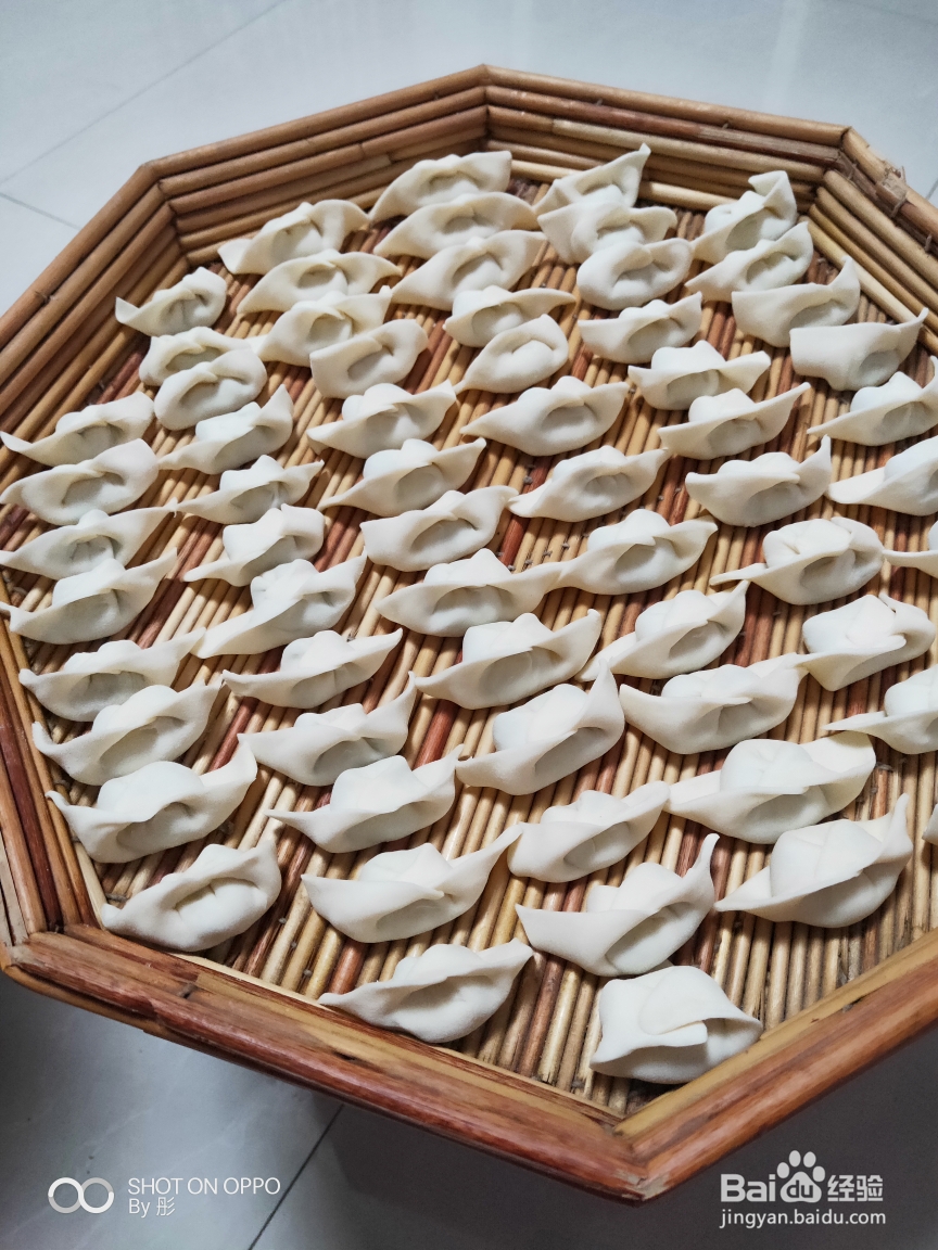 香香脆脆的猪肉荠菜饺子