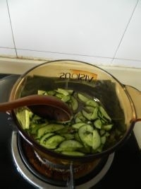 黄瓜鸡蛋汤详细做法