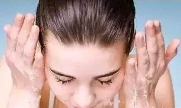 痘痘肌怎样正确卸妆