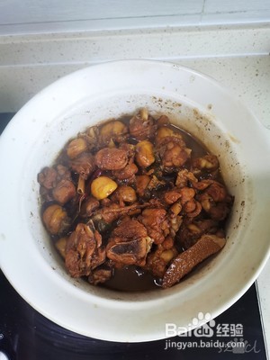 黄焖栗子鸡的做法