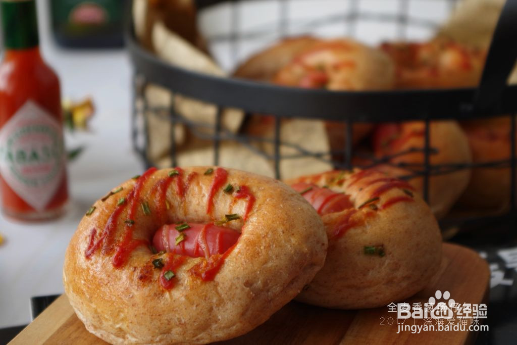 全麦香葱肠仔包的做法